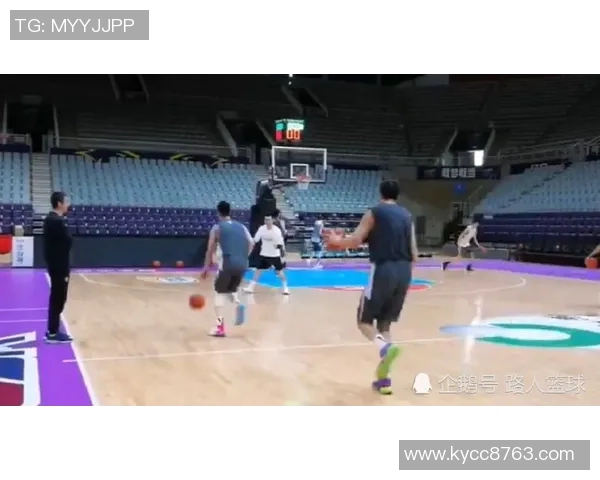 小卡谈罚球命中率98：全力以赴训练重复练习是关键秘诀