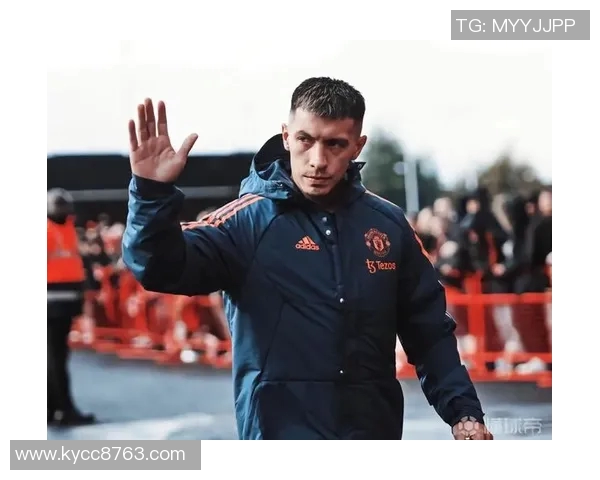 利马回应斯科尔斯嘲讽言论：我不在乎随时欢迎他来我家交流