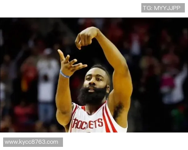 阿特金森赞年轻球员表现出色攻防两端均展现惊人实力与潜力 阿特金森赞年轻球员表现出色攻防两端均展现惊人实力与潜力